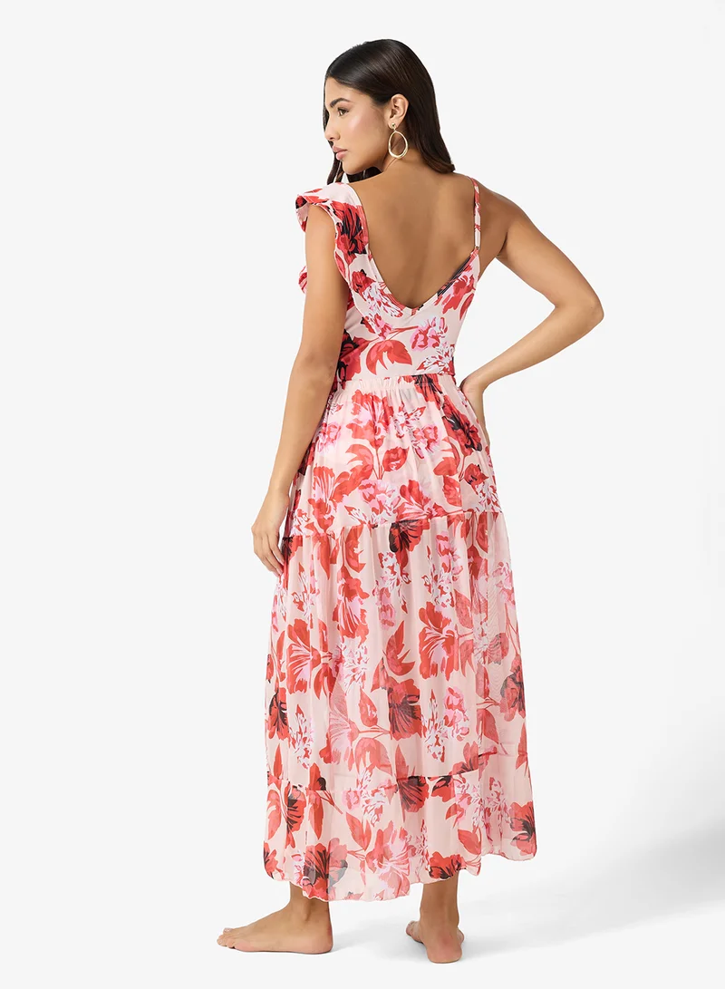 ايلا طقم سباحة وتنورة مكشكشة بكتف مكشوف